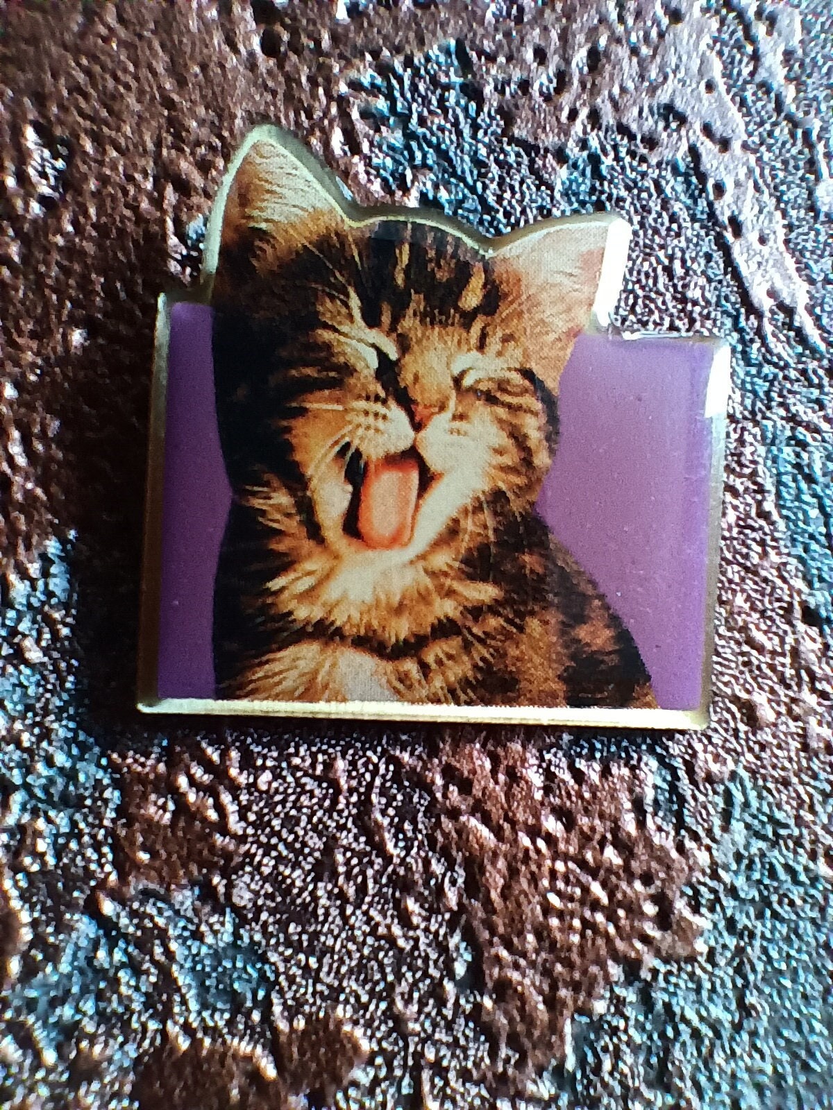 Pin Anstecknadel Katze Katzenfutter Whiskas Tiere Sammler Werbemittel Pin Anstecknadel Katze Katzenfutter Whiskas Tiere Sammler Werbemittel von FlohmiOmi