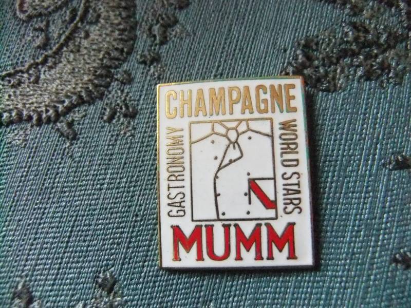 Pin Anstecknadel Mumm Gastronomy Chamapgne World Stars Sammler Werbeartikel Pin Anstecknadel Mumm Gastronomy Chamapgne World Stars Sammler Werbeartikel von FlohmiOmi