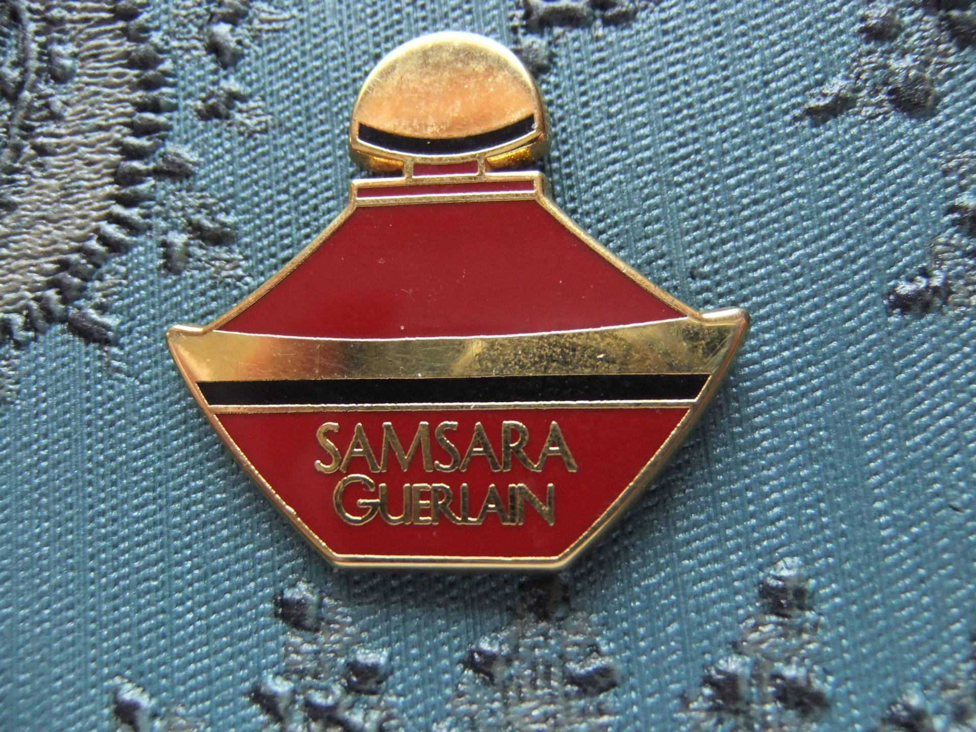 Pin Anstecknadel Samsara Guerlain Selten Sammler Parfüm von FlohmiOmi