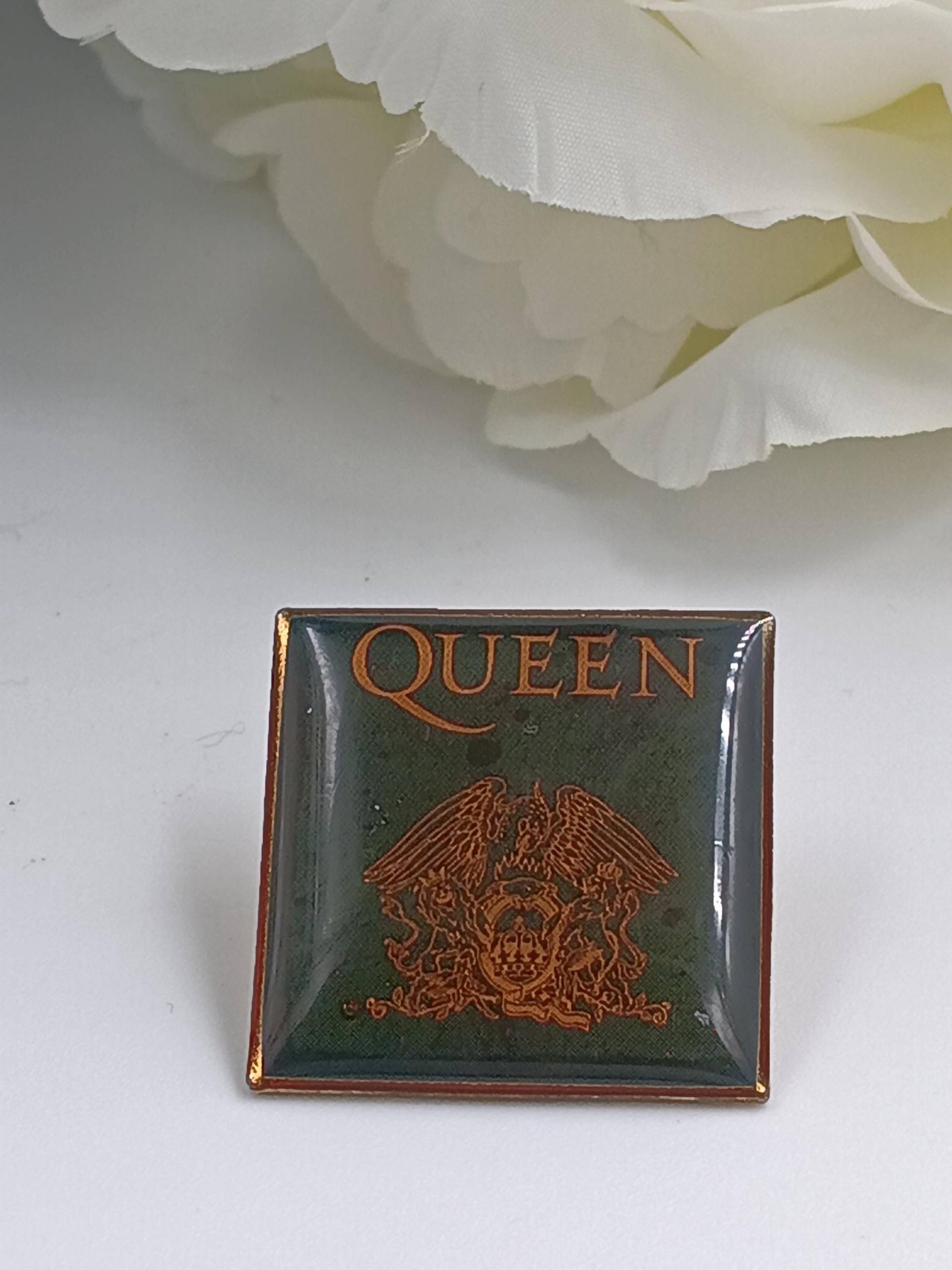 Pin Queen Lp Cover Musik Poplight Collection Limitiert Sammler Fanartikel von FlohmiOmi