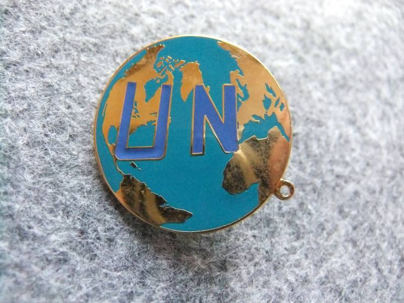 Pin Un United Nations Weltkugel Erde Sammler von FlohmiOmi