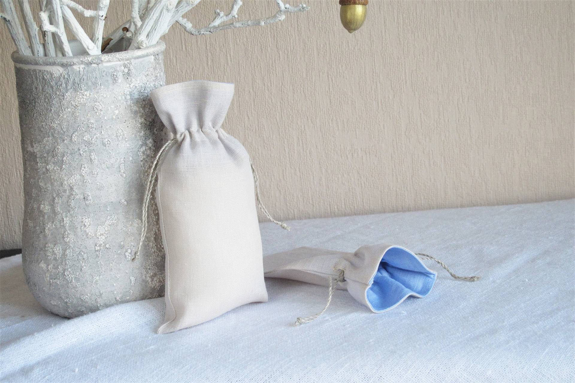 Leinen Kordelzugbeutel | 2Er-Set Sand & Blau, 10 X 20 cm Leinen Kordelzugbeutel | 2Er-Set Sand & Blau, 10 X 20 cm von FlorArtSilva