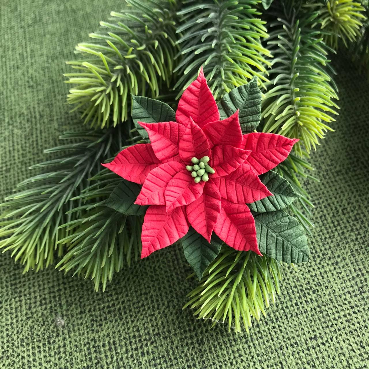 Weihnachtsstern Rote Haarspange Aus Ton Blume Weihnachtsstern Rote Haarspange Aus Ton Blume von FloraAkkerman