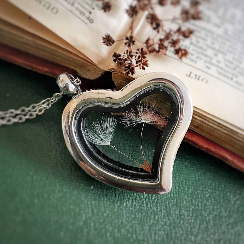 Herz Medaillon Halskette Echte Löwenzahnsamen, Boho Wunsch Schmuck von FloraStudio2014