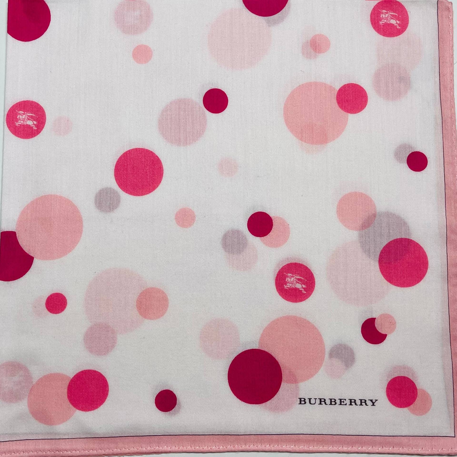 Burberry Vintage Taschentuch 50 X cm von FloralStreetArt