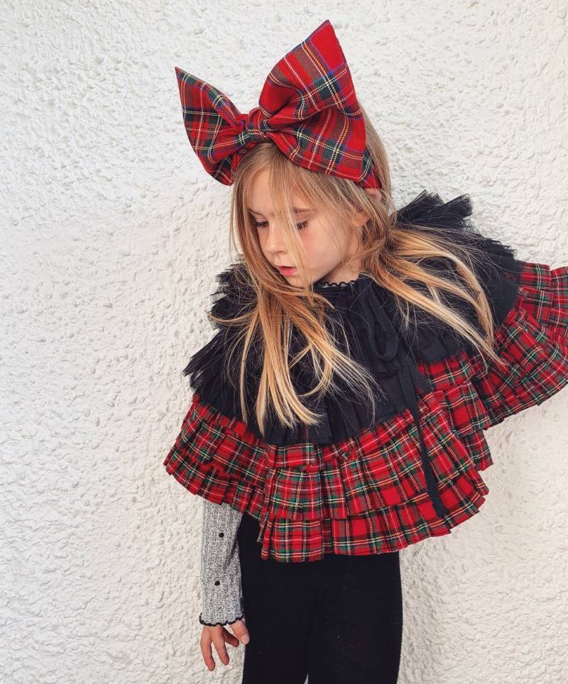 Tartan/Tüll Rüschen Kid Cape von Florenceandbunny