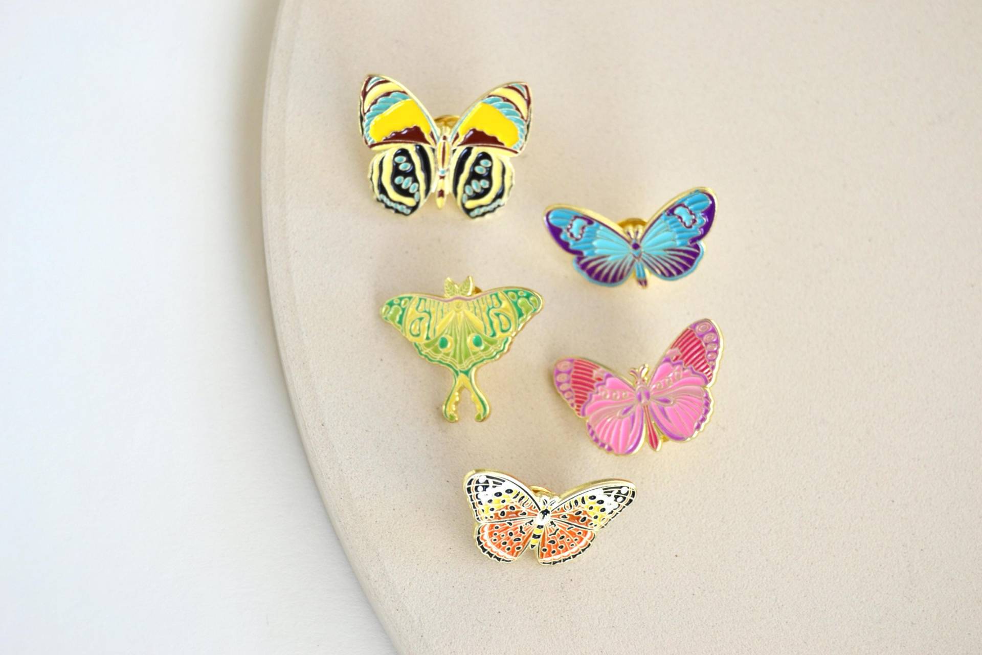 Pin/Brosche Anstecker Emaille in Form Von Verschiedenen Schmetterlingen Insekten von Florentiinees