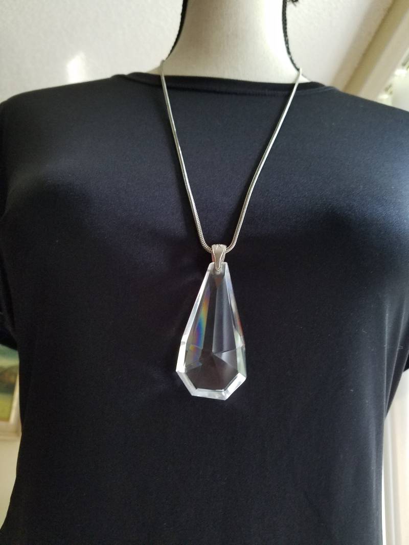 Accessocraft Nyc Geschnitten Kristall Anhänger Halskette Vintage Kostüm Schmuck Einzigartige Große Birne Teardrop Facetten Eingelegt Eis von FloridaLuckyGirl