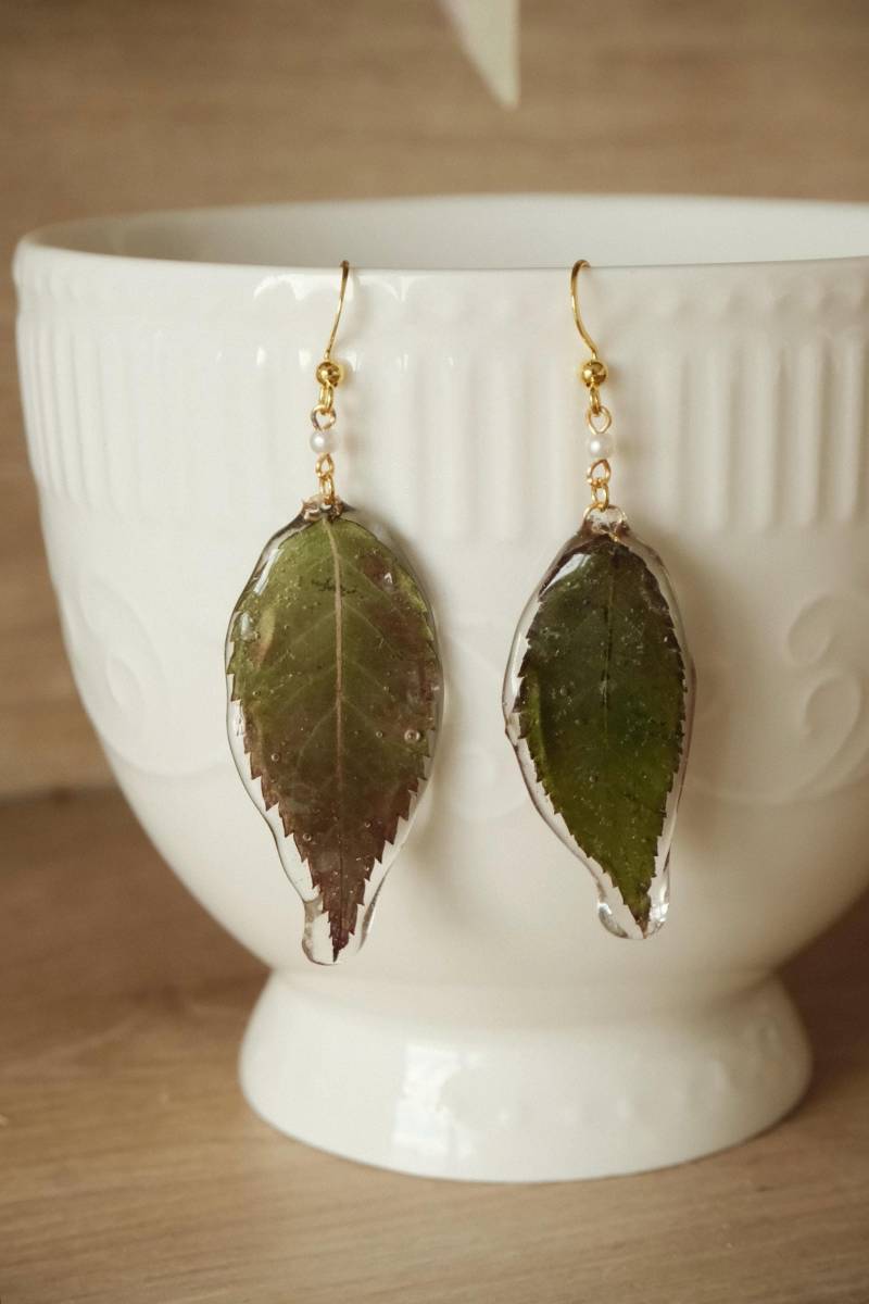 Autumn Leaf Earrings | Real Pressed Leaves in Uv Resin Handmade Fall Jewelry Botanical Florifycreations von FlorifyCreations