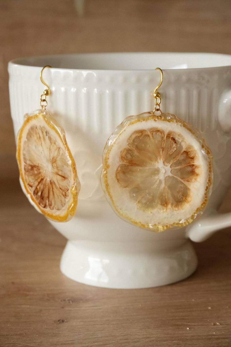 Real Dried Lemon Slice Earrings | Botanical Resin Jewelry Handmade Statement Citrus Summer Gift Florifycreations von FlorifyCreations
