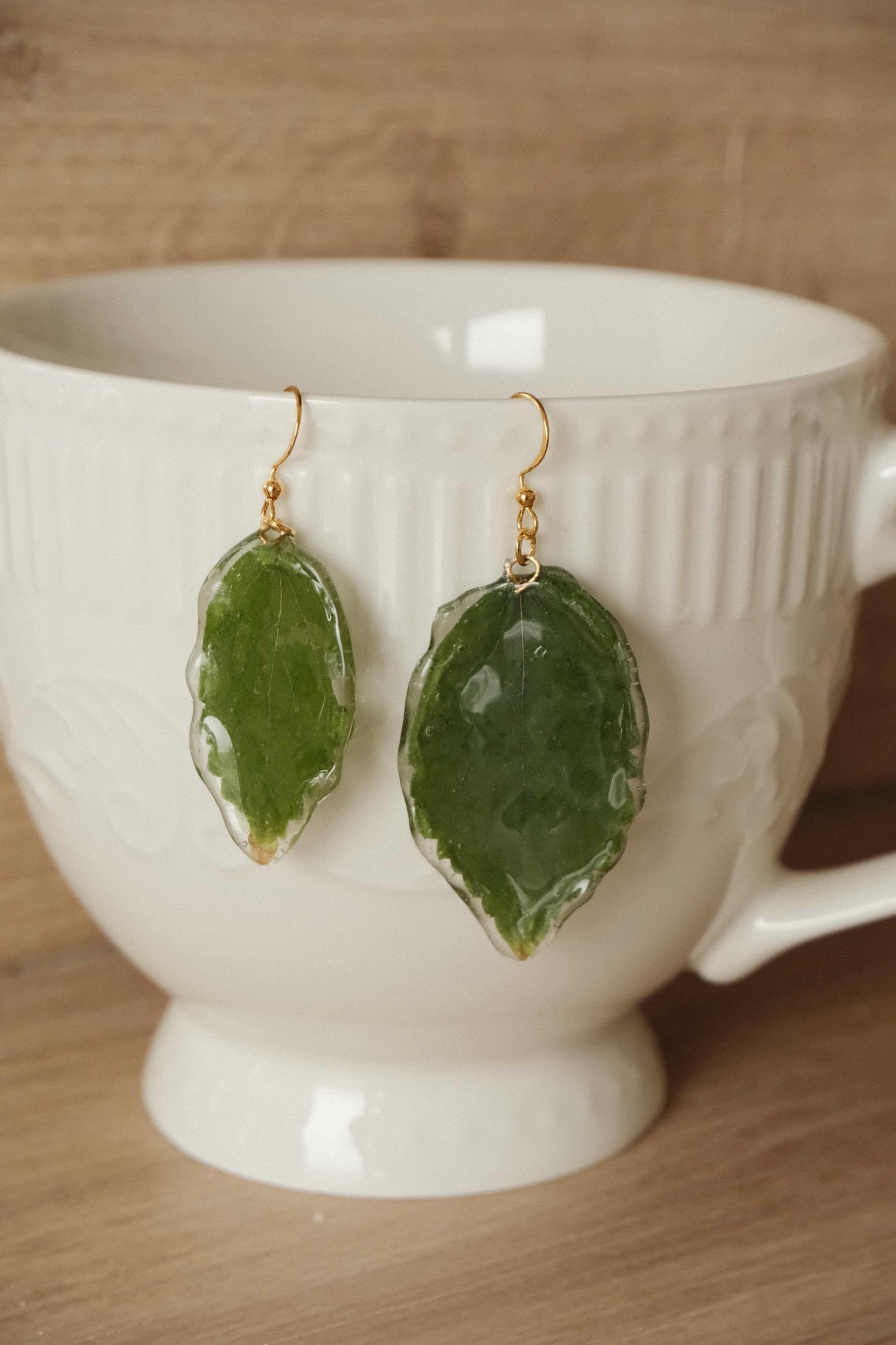 Real Leaf Resin Earrings - Green Nature Jewelry | Botanical Drop Dangle Summer Eco Gift Florifycreations Real Leaf Resin Earrings - Green Nature Jewelry | Botanical Drop Dangle Summer Eco Gift Florifycreations von FlorifyCreations
