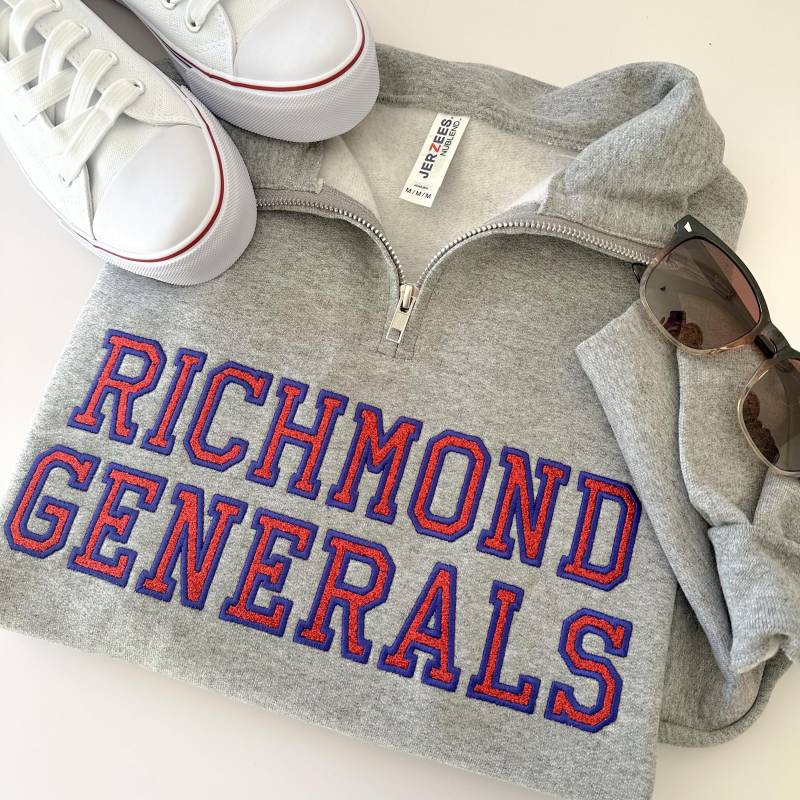 Individuell Gesticktes Glitter Varsity Quarter Zip Sweatshirt - Personalisierter Text Mama Schule Spirt Wear Blockschrift Jerzees von Flossandfable