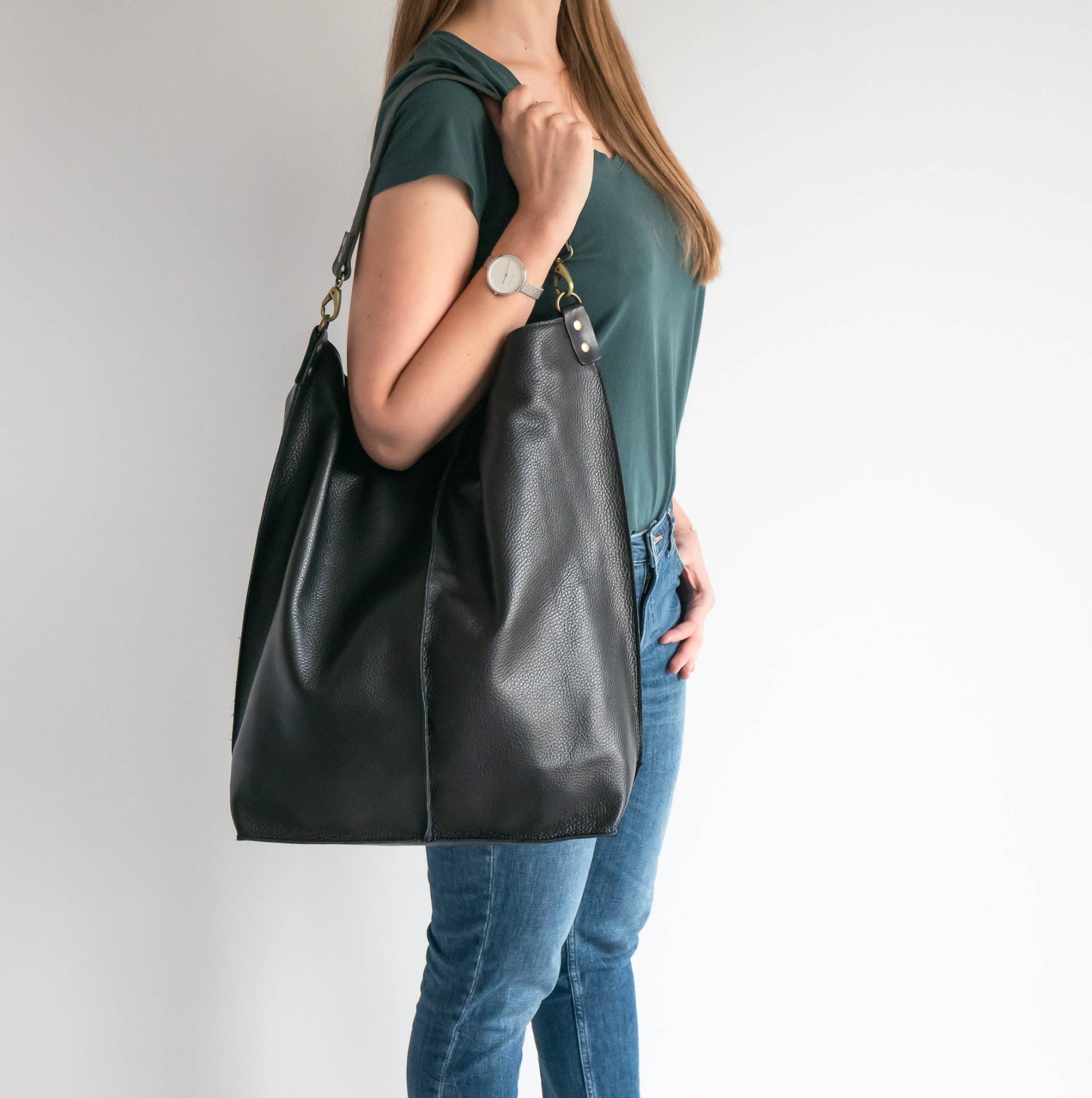 Große Schwarze Hobo Tasche Aus Leder, Schwarze - Geldbörse Lederhandtasche Alltagstasche Für Frauen von FlouBag