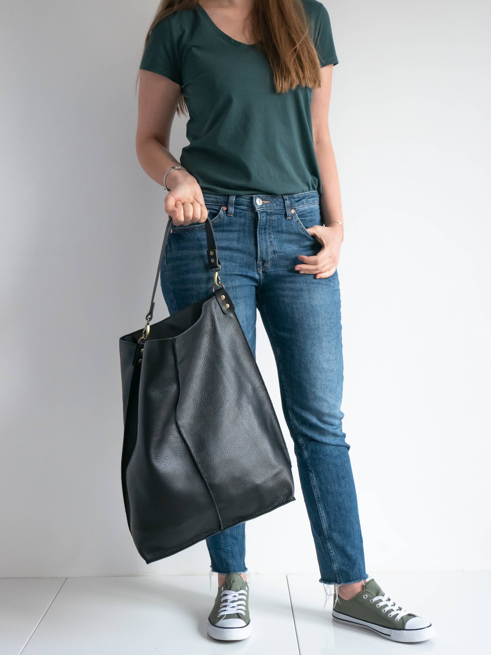 Übergroße Schwarze Hobo-Tasche Aus Leder, Große Shopper-Tasche - Grosse Schwarze Tasche Geldbörse Schwarze Lederhandtasche Alltagstasche Für Frauen Übergroße Schwarze Hobo-Tasche Aus Leder, Große Shopper-Tasche - Grosse Schwarze Tasche Geldbörse Schwarze Lederhandtasche Alltagstasche Für Frauen von FlouBag