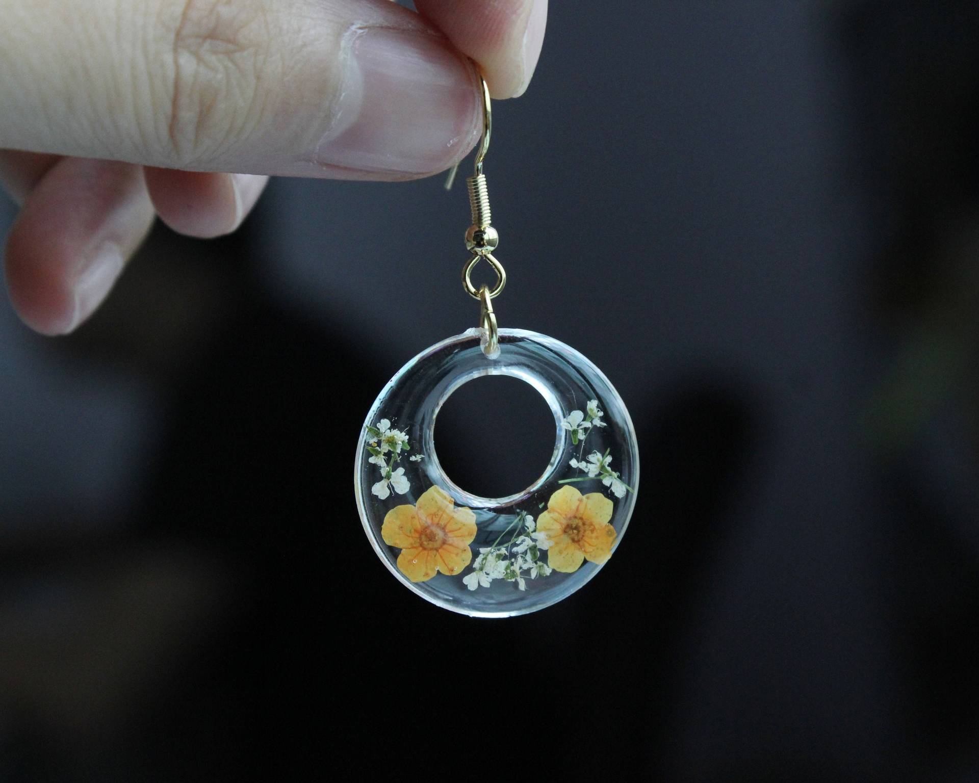 Gepresste Blumen Ohrringe, Runde Form Echte Blume Getrocknete Schmuck, Handgemachte Geschenke von FlowerBudOriginal