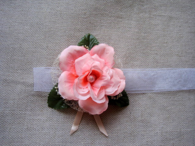 Pfirsich Handgelenk Corsage Braut Handgelenk Brautjungfern Mutter Garten Hochzeit Accessoires Pfirsich Handgelenk Corsage Braut Handgelenk Brautjungfern Mutter Garten Hochzeit Accessoires von FlowerDecoupage