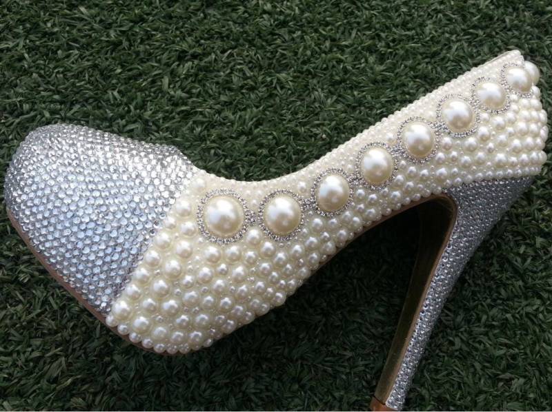 Elfenbein Frauen Schuhe Handgefertigt Geperlt Strass Damen Pumps Partei Tanz Hohe Plattform von Flowerlodge
