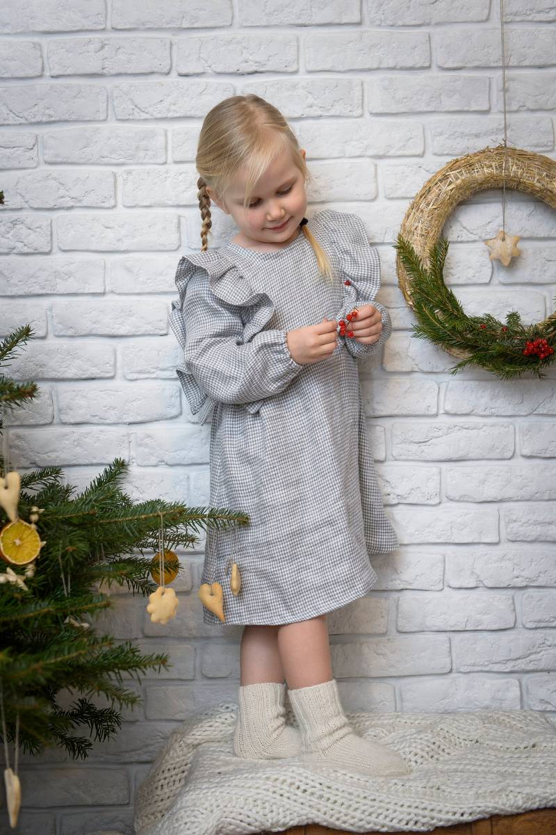 Leinenkleid, Leinenkleid Mit Rüschen, Lange Ärmel Kleid, Taufkleid von FlowermilkKids