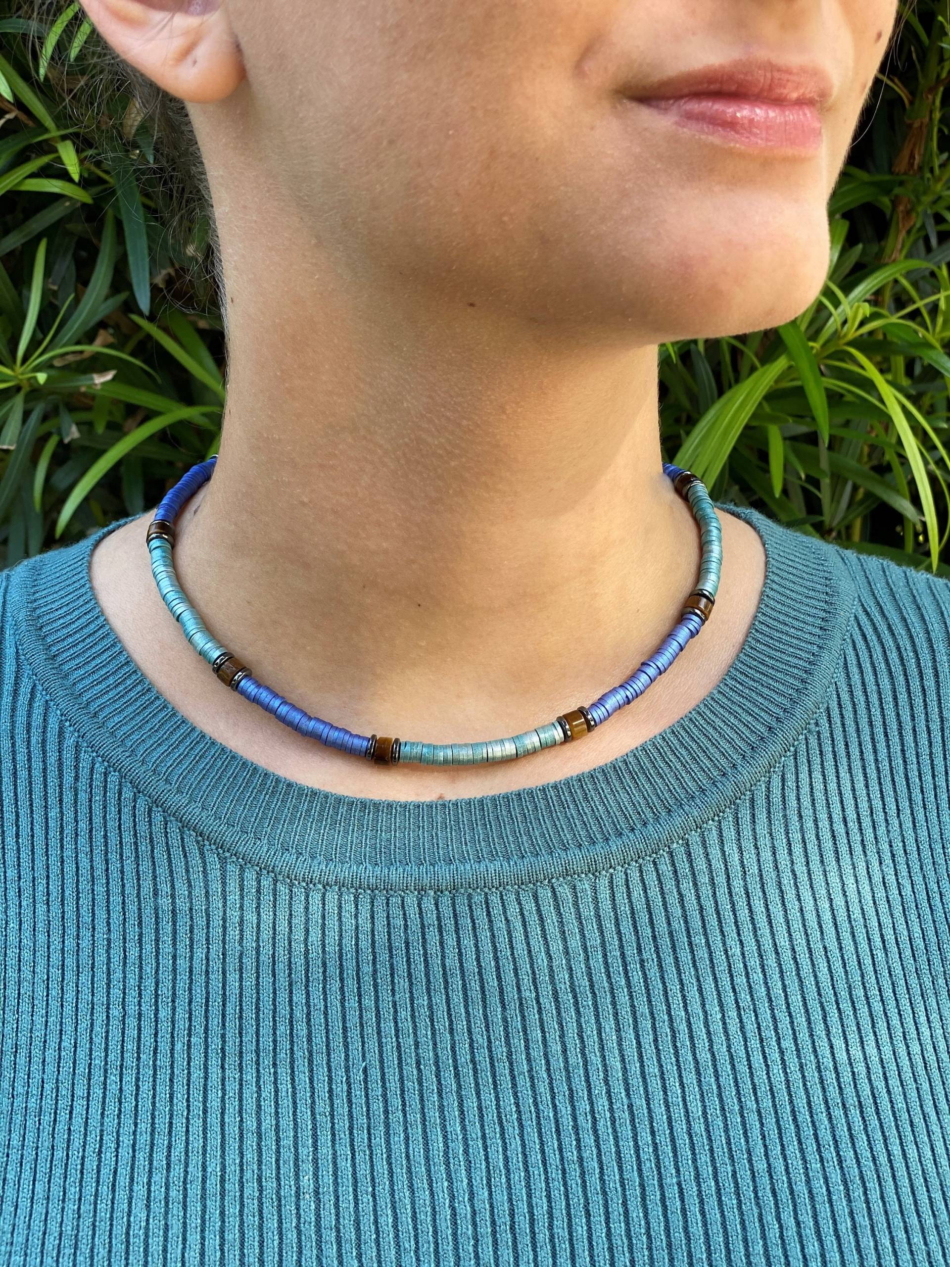 Surferkette Für Mädchen Neutral Clay Halskette Jungs Boho Strand Jugendliche Geschenk Sie Freund Freundin Surferkette Für Mädchen Neutral Clay Halskette Jungs Boho Strand Jugendliche Geschenk Sie Freund Freundin von FlowingStoneJewelry