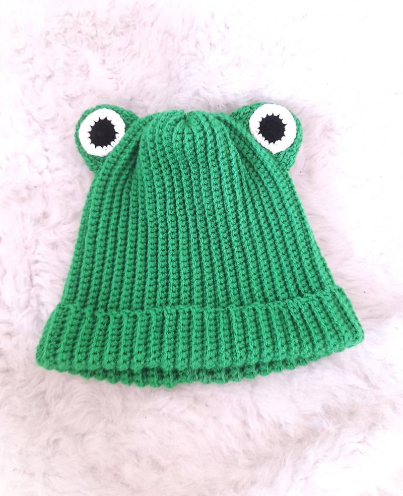 Frosch Mütze Frosch Mütze von FluffandStuffAT