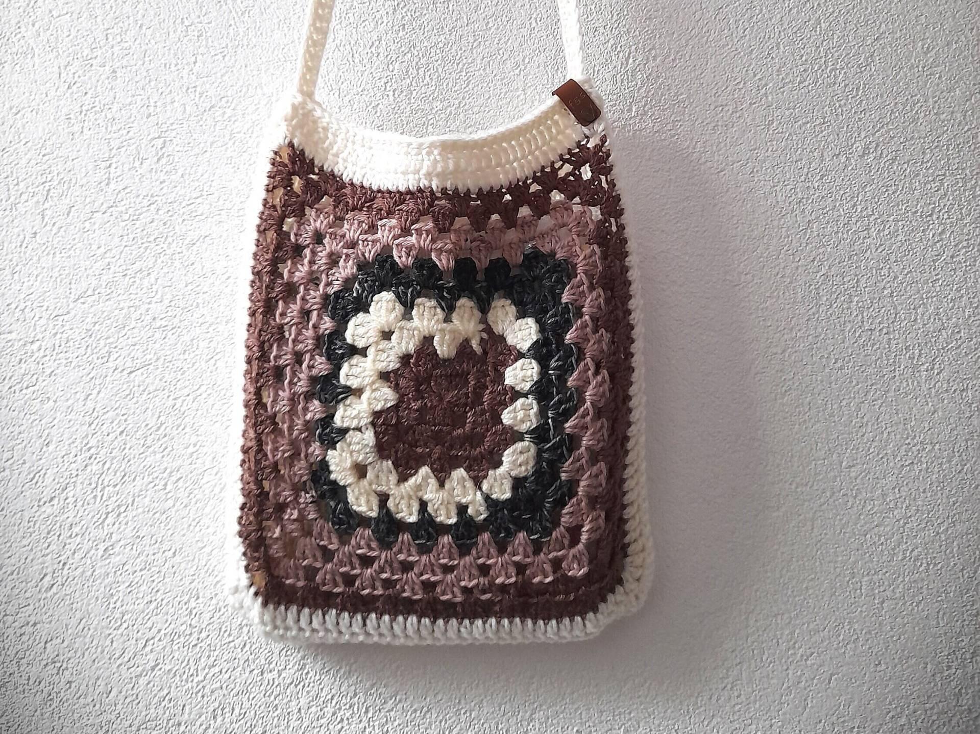 Oma Tasche #1 Oma Tasche #1 von FluffandStuffAT