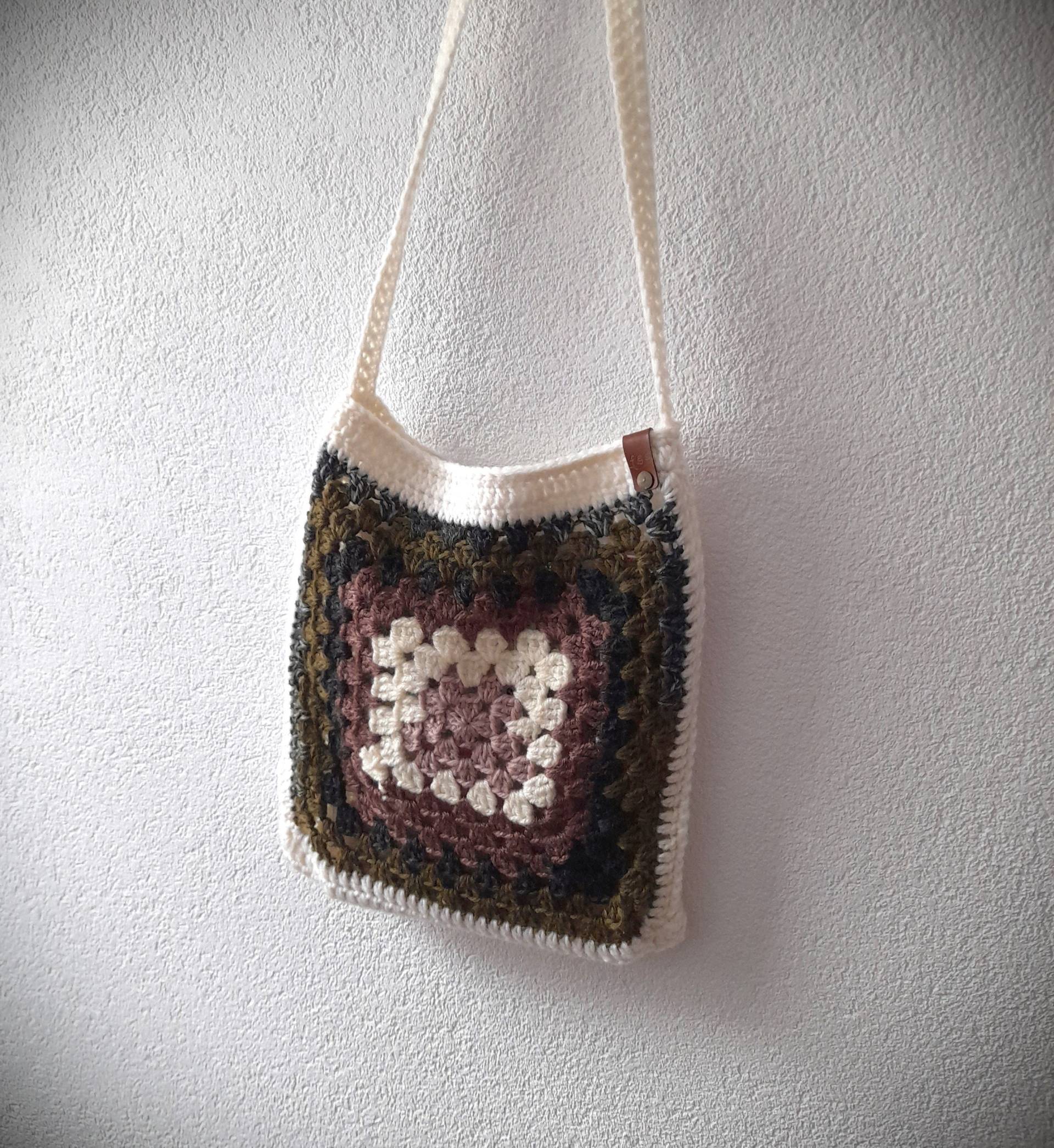 Oma Tasche #2 Oma Tasche #2 von FluffandStuffAT
