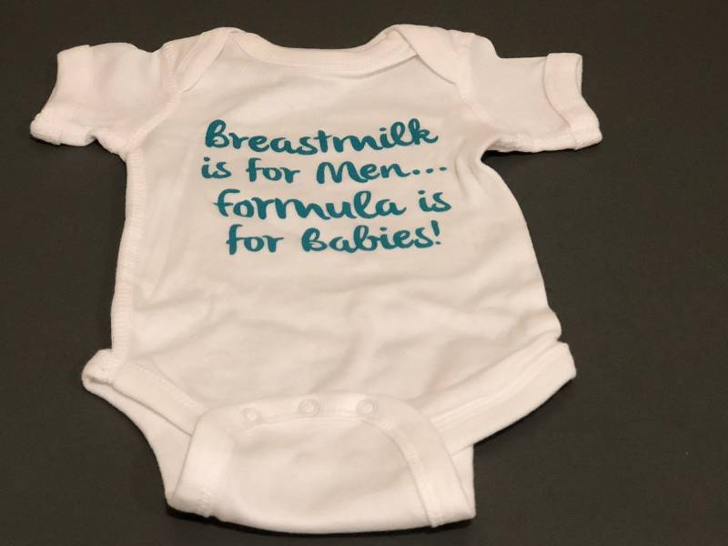 Baby Kurzarm 100 % Baumwolle Grafik Body - Weiß, Blaugrün von FluffiLumpps