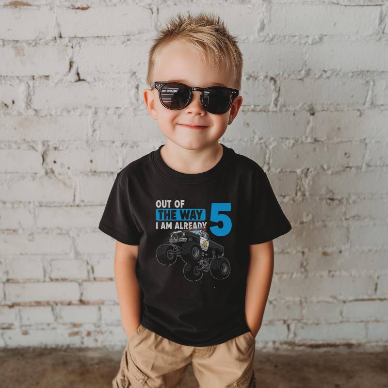 5. Geburtstag Shirt Für Jungen Monster Truck Polizei T-Shirt Lustiges Bday Outfit Alter 5 Kinder Geschenk Von Familie Großeltern Cooles Kleinkind von FluffytailApparel