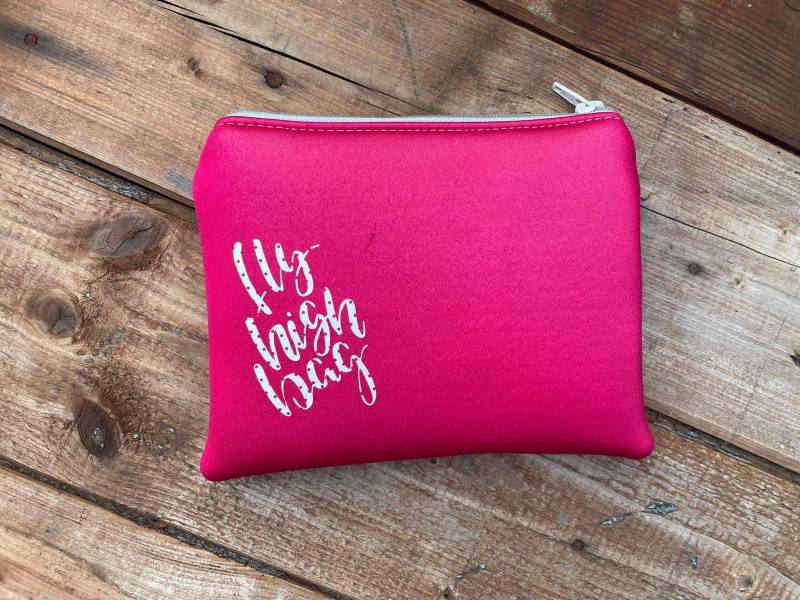 Kosmetiktasche "Schattenberg" Aus Skisprunganzug - Handgefertig Fly High Bags Kosmetiktasche "Schattenberg" Aus Skisprunganzug - Handgefertig Fly High Bags von FlyHighBags