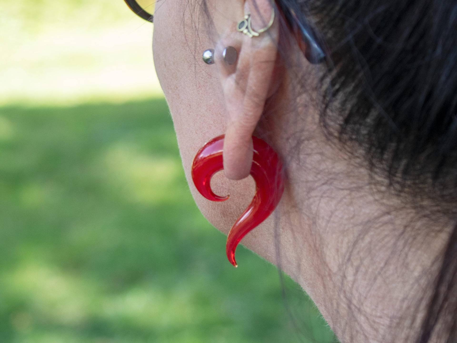 Dehnschnecken Aus Glas, Rote Geschwungene Dehnspiralen, Spiralen Expander von FlyStyleShop