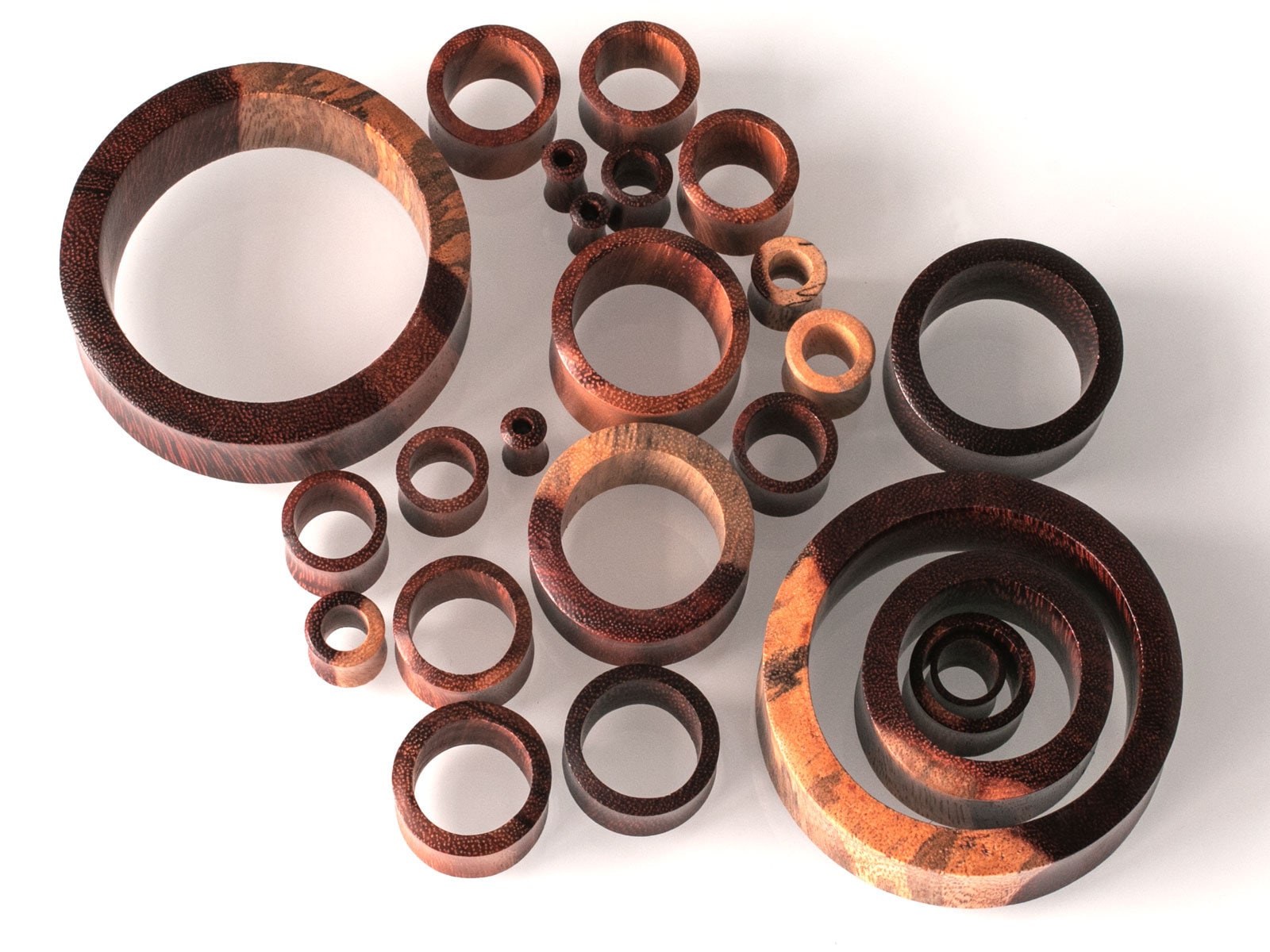 Holz Flesh Tunnel Ohr Plug Piercing Schmuck Natur Organic Braun 4-50 Mm von FlyStyleShop