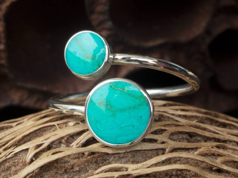 Zierlicher 925 Silber Ring Mit Stein I Damen Grüner Wickelring Offen Und Schmal von FlyStyleShop