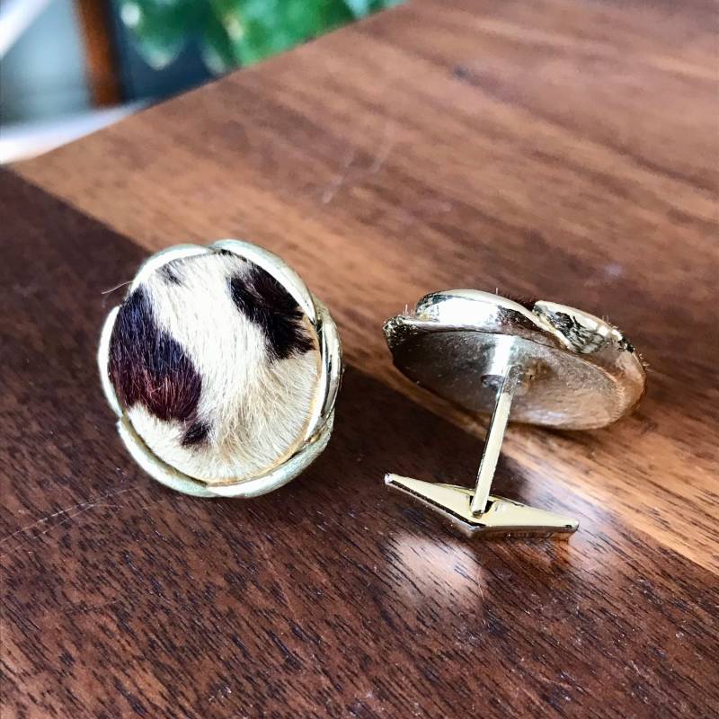 Vintage Leopard Manschettenknöpfe Kunstpelz Mid Century Herrenmode 1960Er Jahre Lisner Schmuck Retro von FlyTimesVintage