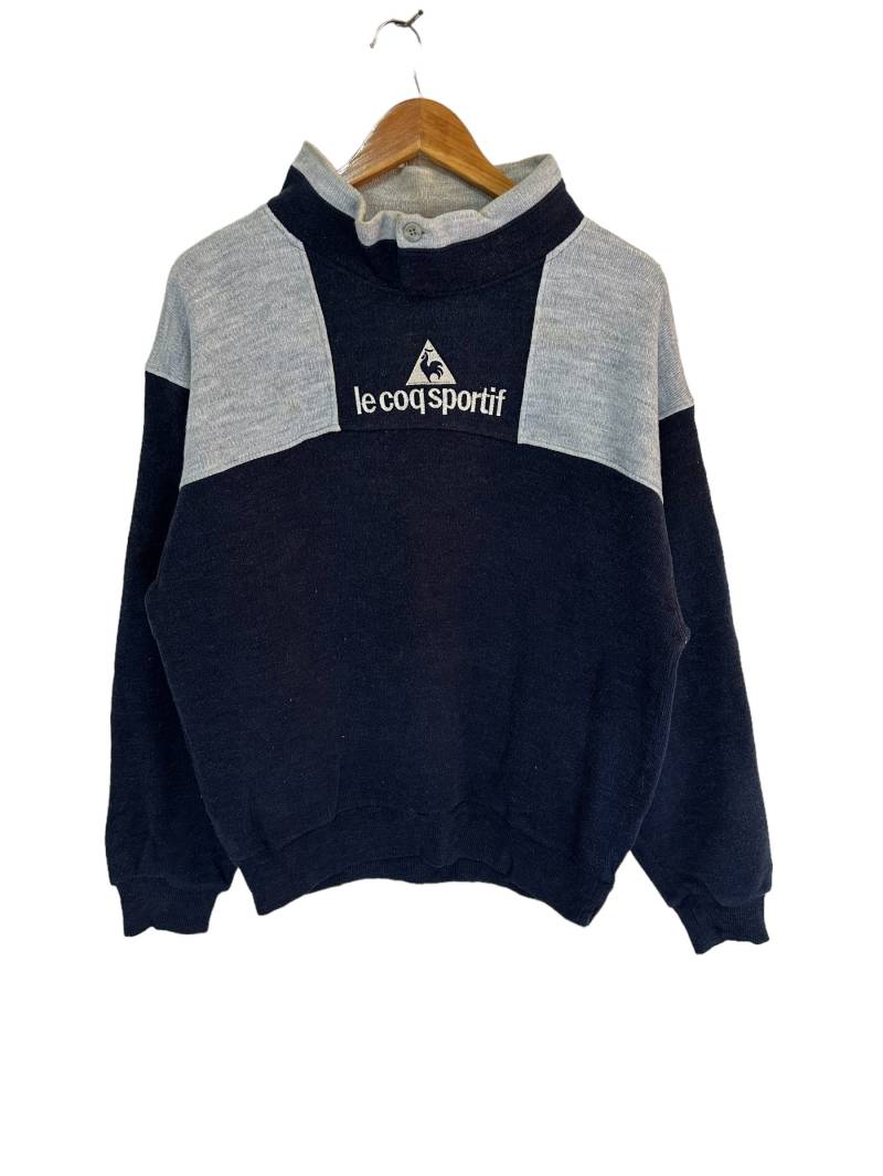 Vintage Le Coq Sportif Halber Reißverschluss Sweatshirt Großes Logo Pullover Große Größe von FongfongStudio