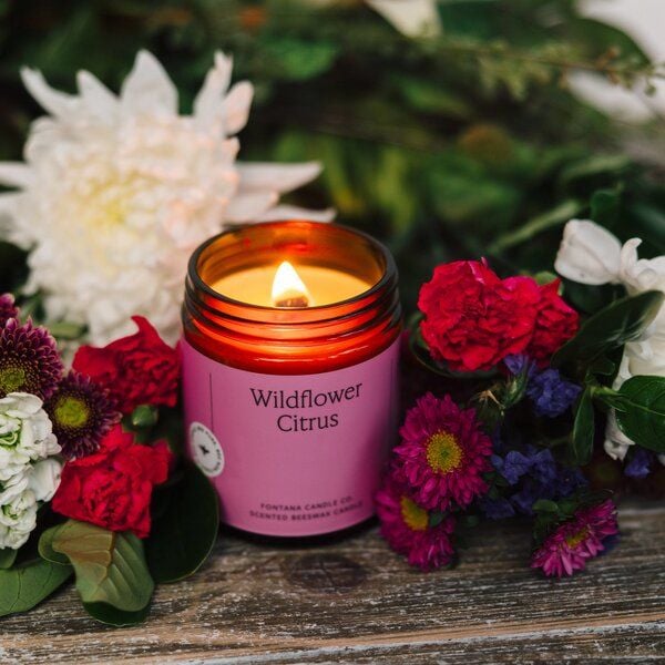Fontana Candle Company WILDFLOWER CITRUS - Bienenwachskerze mit ätherischem Öl Fontana Candle Company WILDFLOWER CITRUS - Bienenwachskerze mit ätherischem Öl von Fontana Candle Company