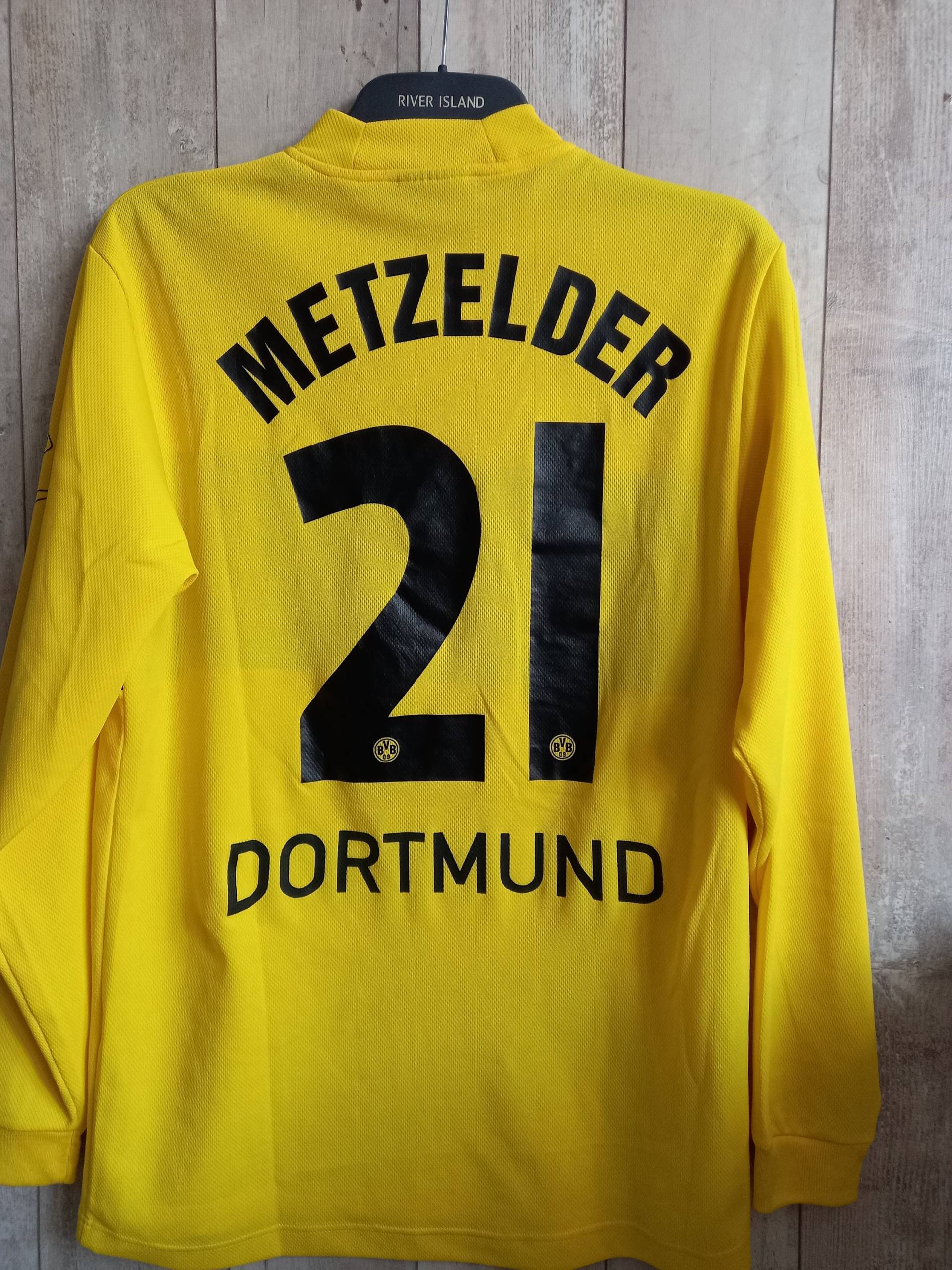Borussland Dortmund Fc Heimtrikot Borussland Dortmund Fc Heimtrikot von FootballCreative