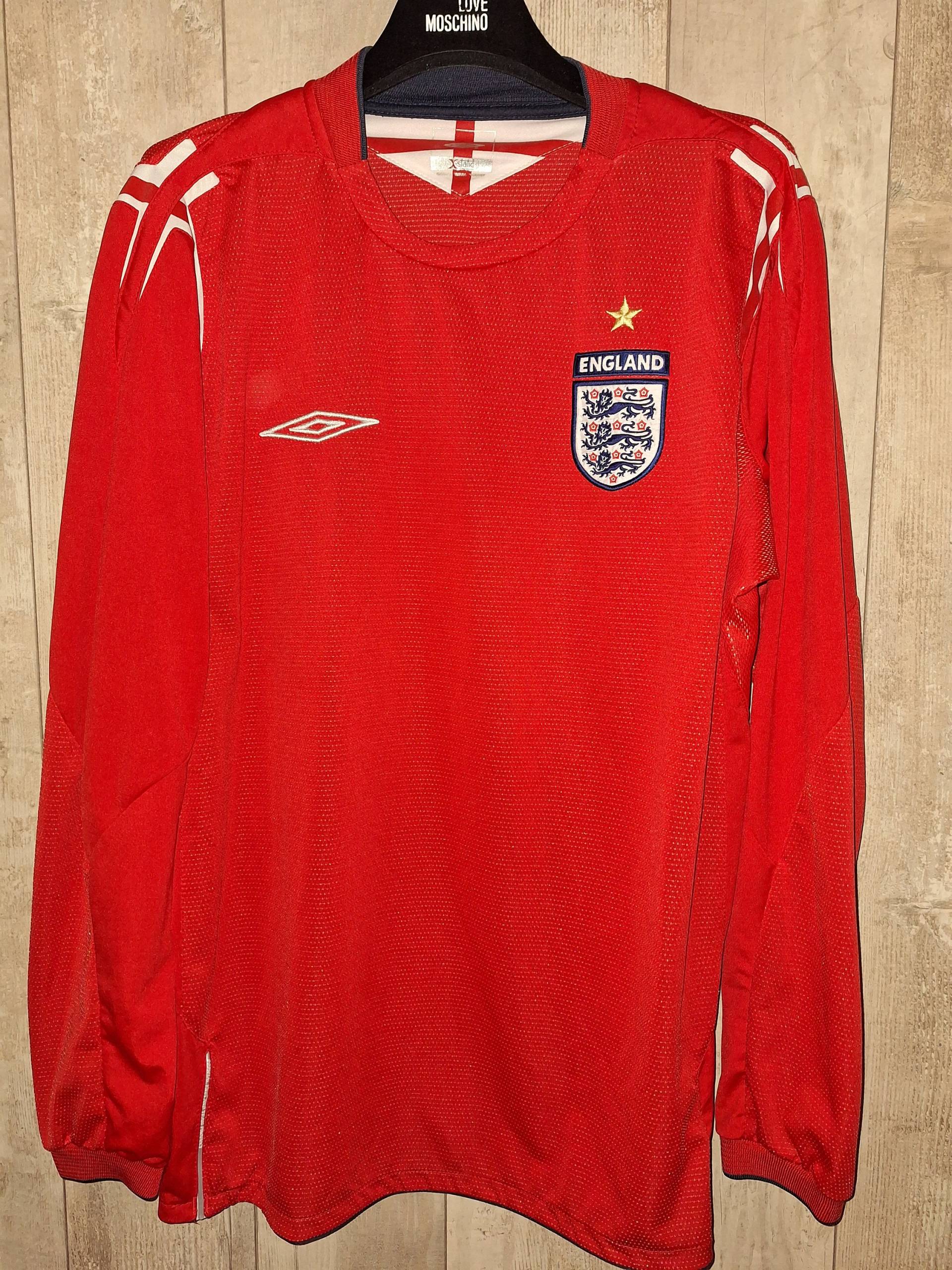 England 2004/2005 Heim Trikot England 2004/2005 Heim Trikot von FootballCreative