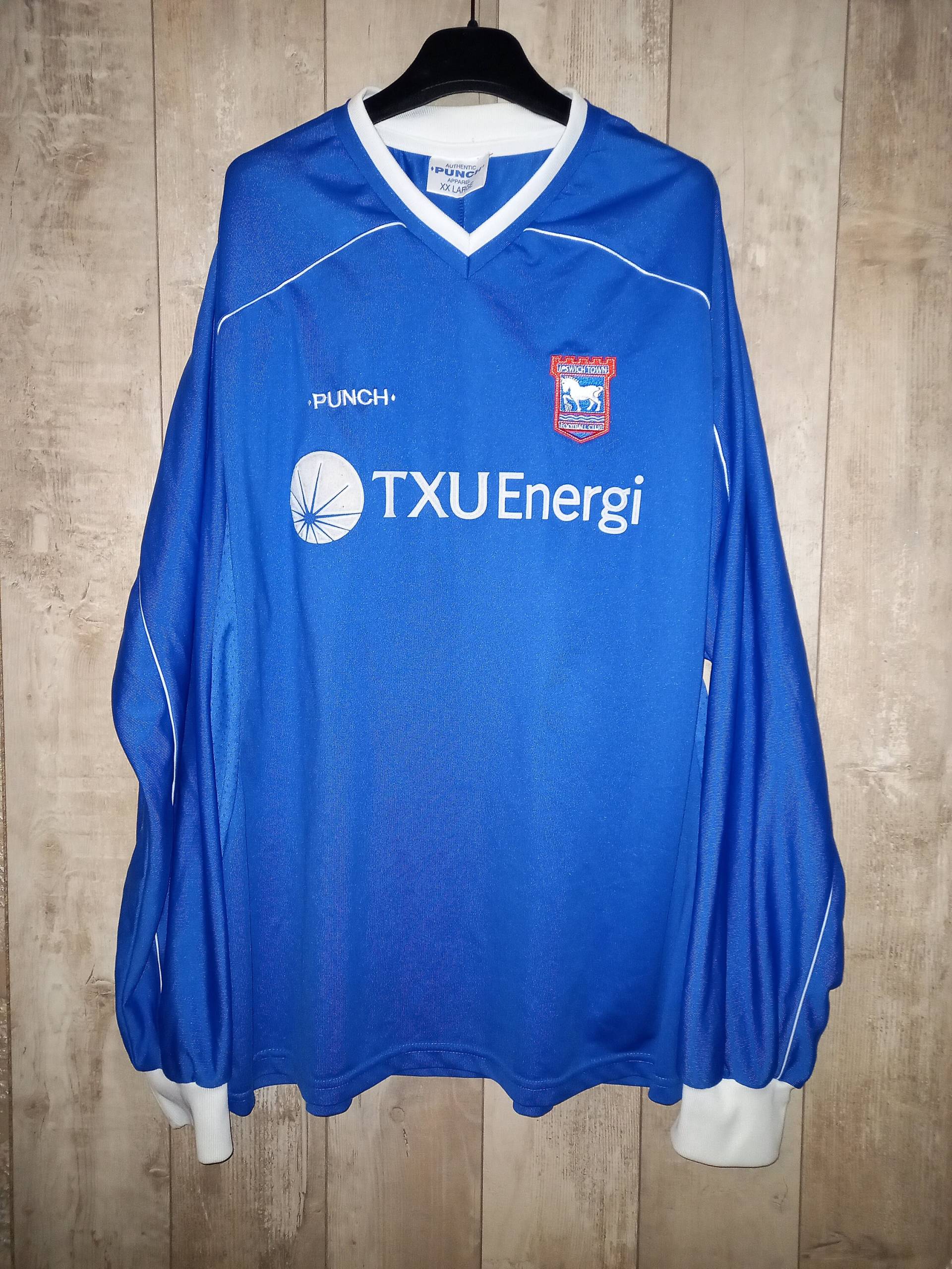 Ipswich Stadt 2001/2003 Trikot Heim England Ipswich Stadt 2001/2003 Trikot Heim England von FootballCreative