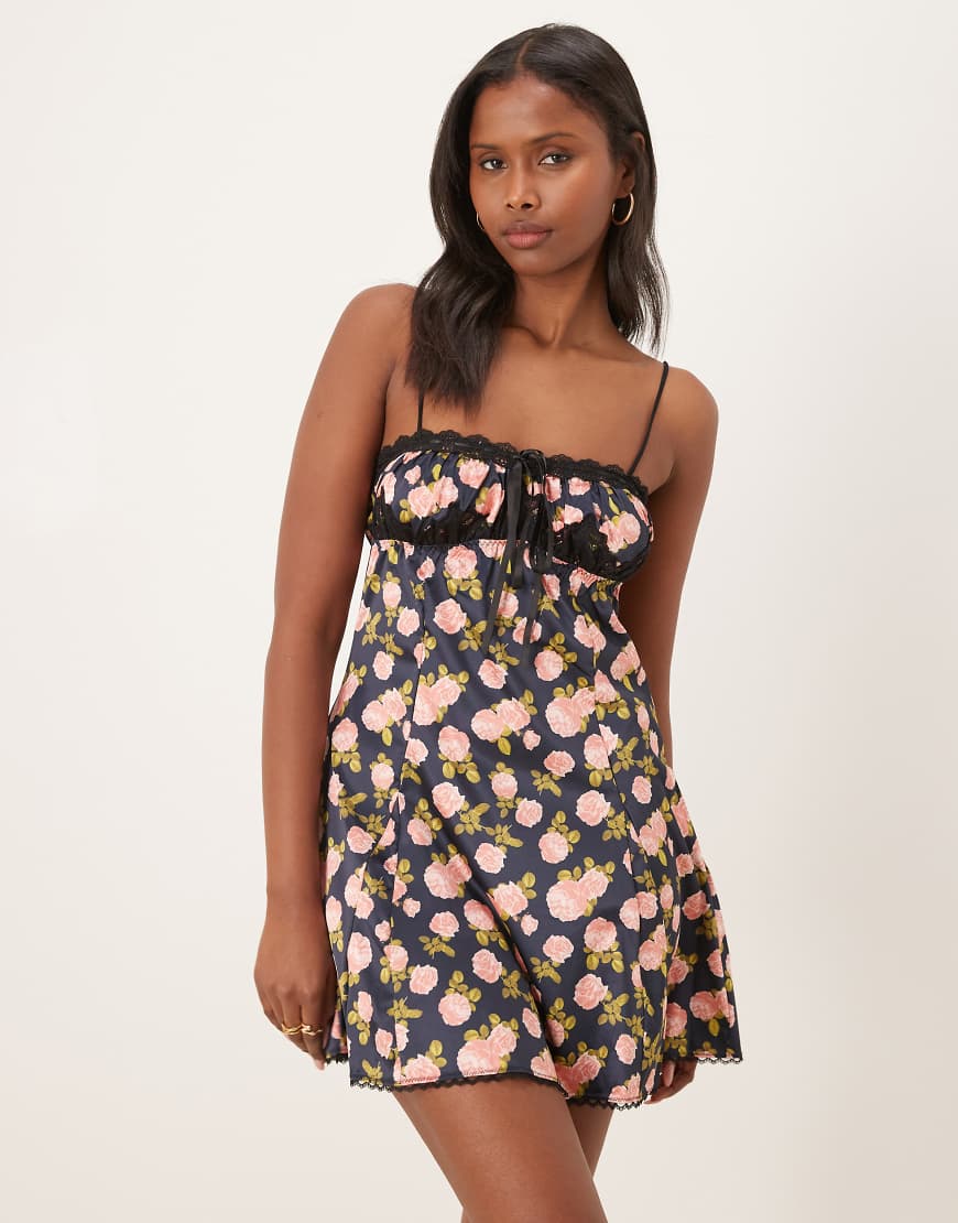 For Love & Lemons - Kayla - Camisole-Nachthemd in Schwarz-Bunt von For Love & Lemons