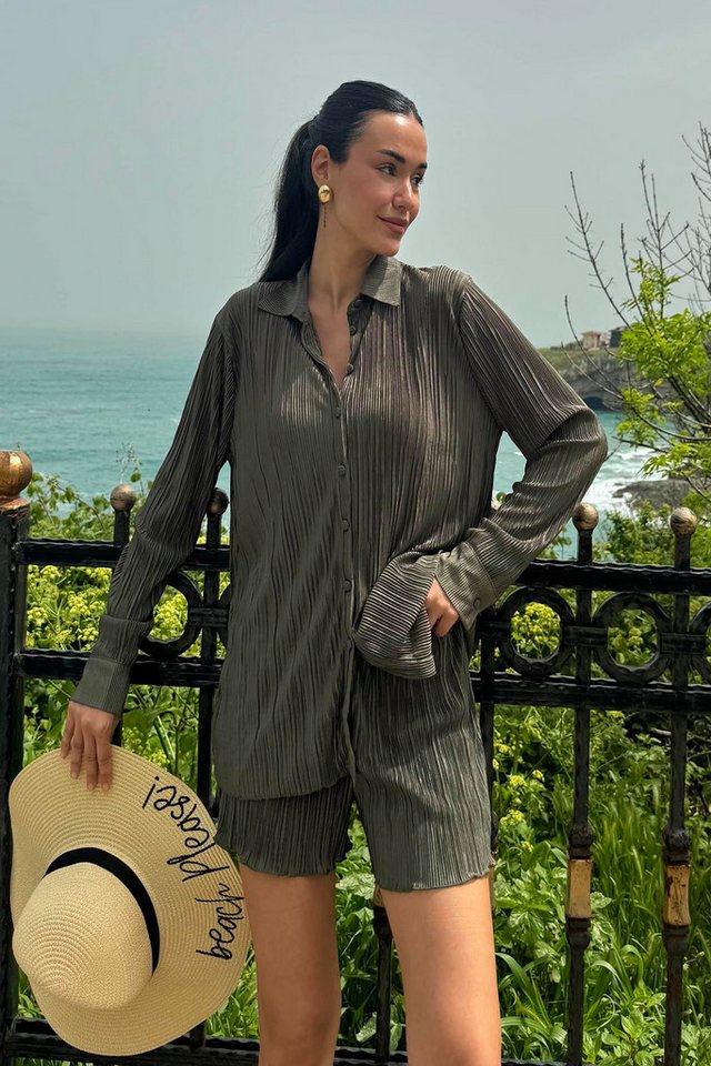 For You Moda Hosenanzug 2-teiliges grünes Hemd und Shorts Set von For You Moda