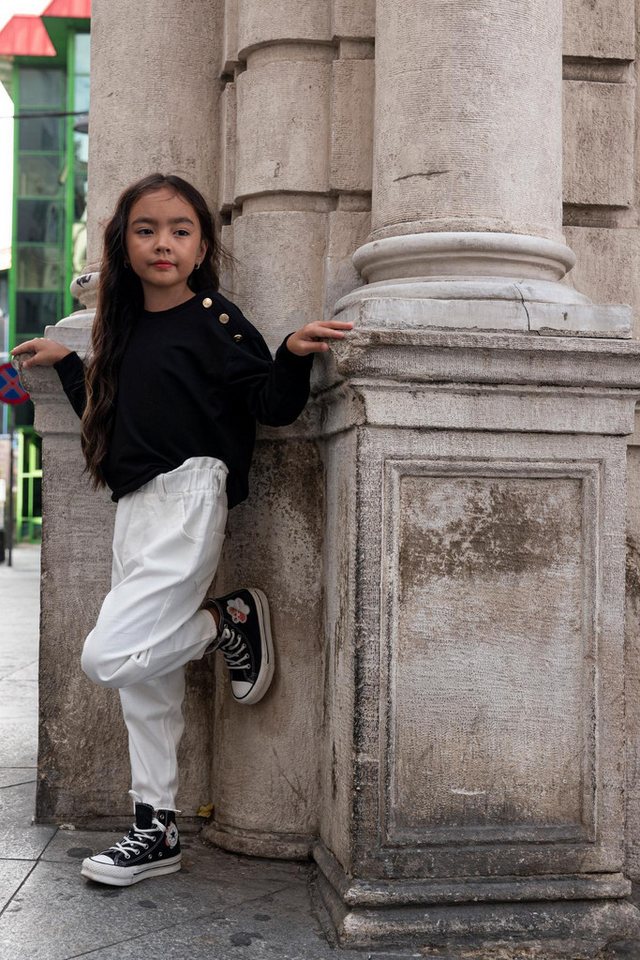 For You Moda Shorts 2-teiliges Ecru-Gabardine-Hosen-Set mit Schulterknöpfen und Taillenrüs von For You Moda