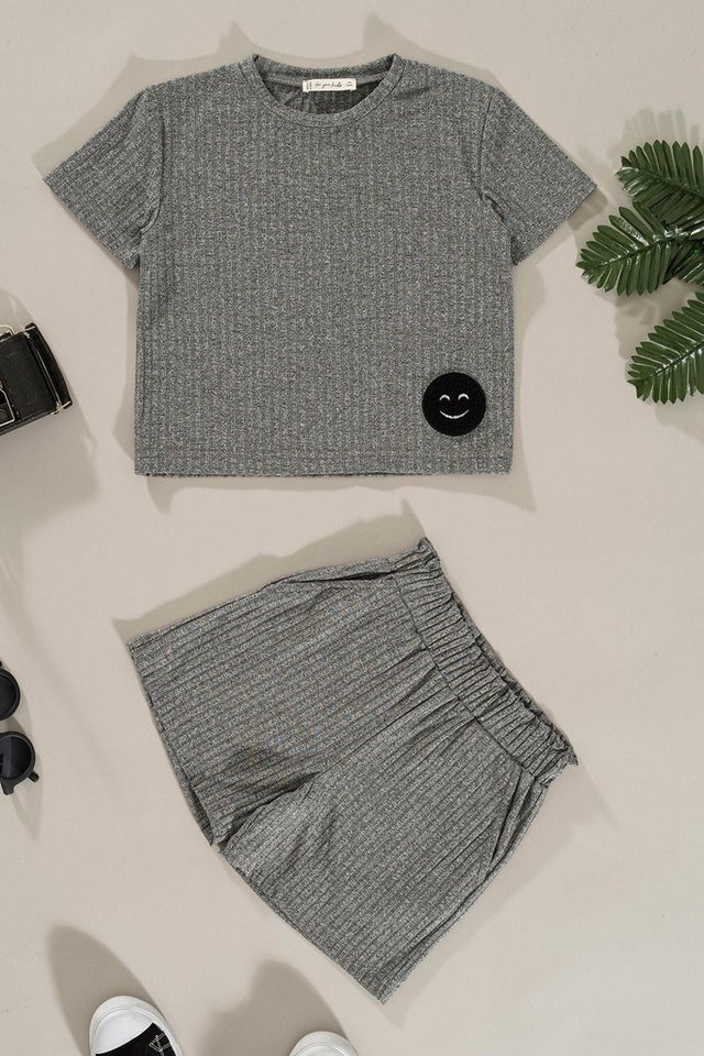 For You Moda Shorts ???? Detailierte Graue Shorts Set von For You Moda