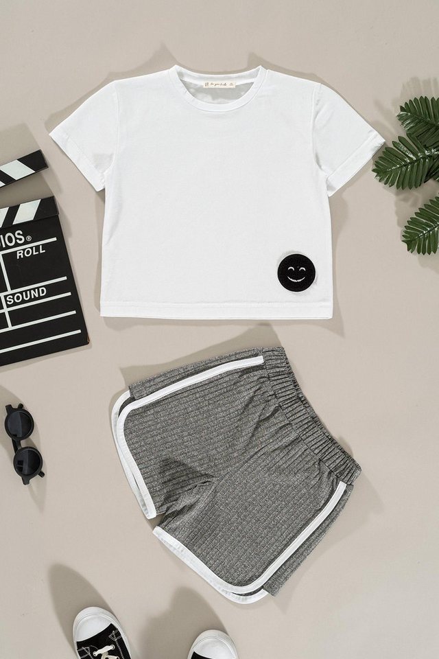 For You Moda Shorts Emoji Weiß Shorts Set von For You Moda