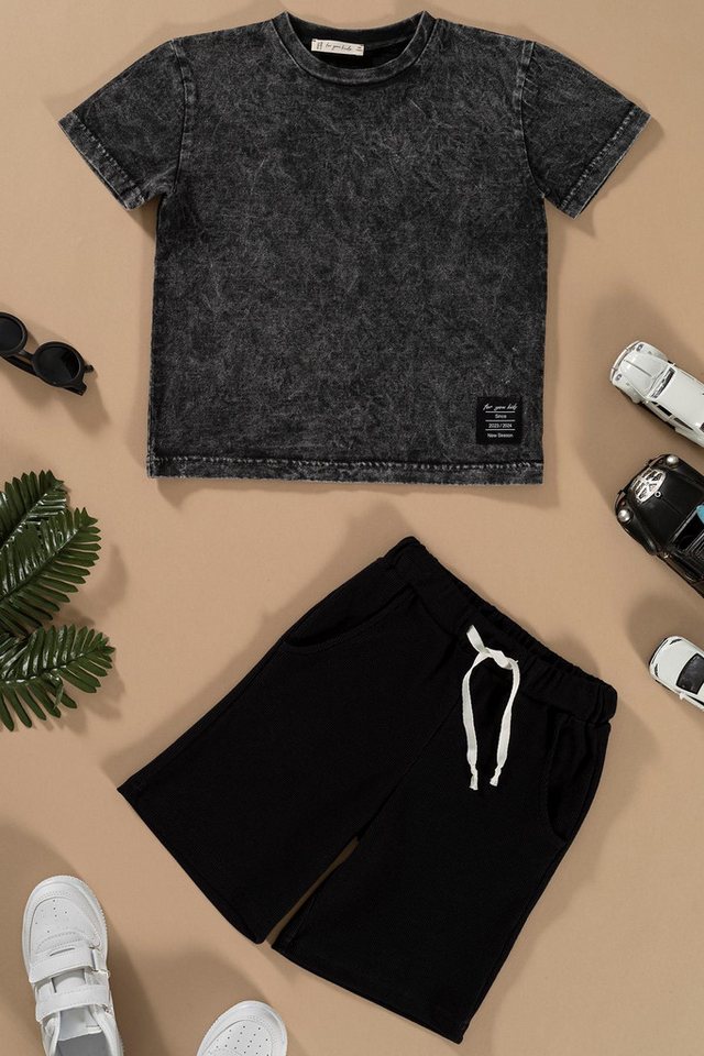 For You Moda T-Shirt Schwarzes Batik-Wasch-T-Shirt-Shorts-Set von For You Moda