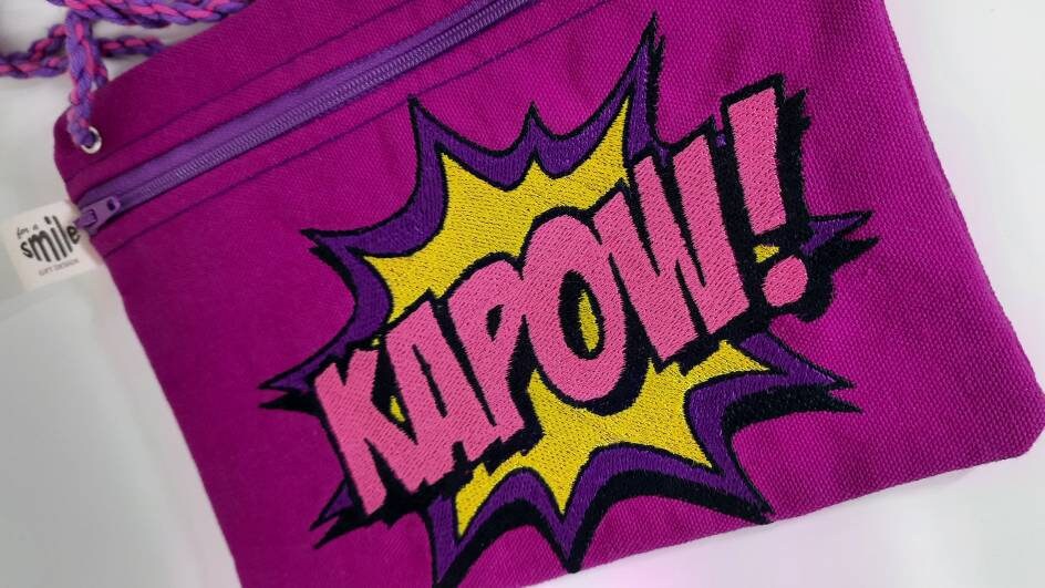 Kapow Bestickt Wirklich Nützlicher Spaß & Fabelhafte Kleine Tasche von ForASmileGiftDesign
