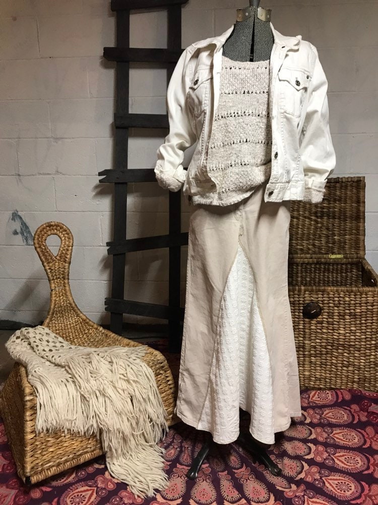 Rock Aus Cremefarbenem Cord von ForGivingThreads