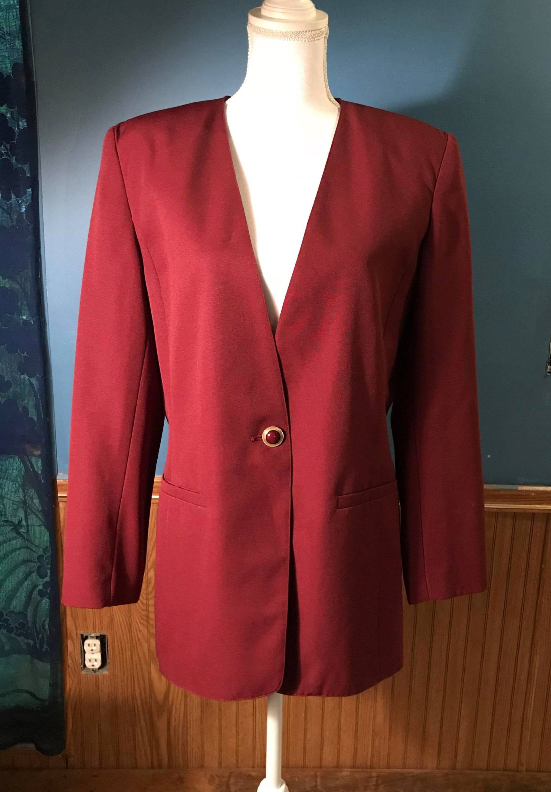 1980 Erfliegt Maroon Blazer Von Worthington Essentials Größe 10 Medium von ForHerEarsOnly