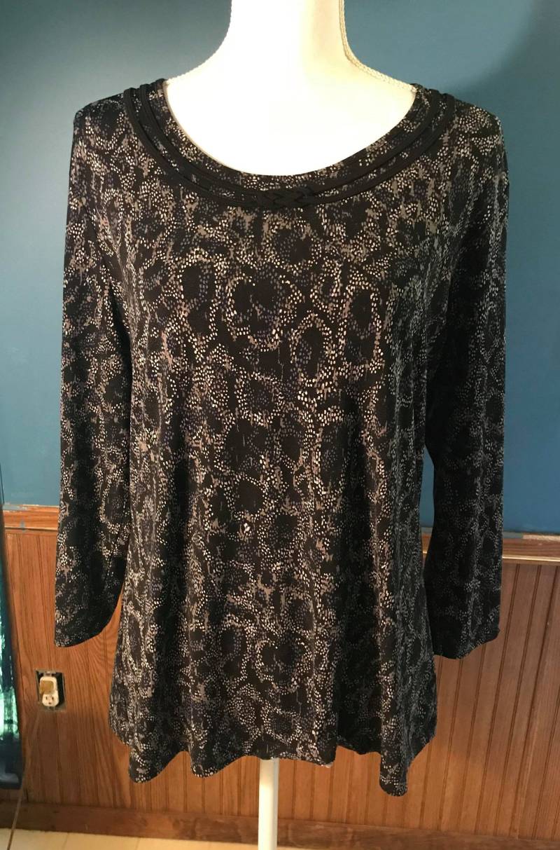 U-Ausschnitt Bluse ~ Lange Ärmel Vintage Croft & Barrow Schwarz Grau Blau Print Größe Large von ForHerEarsOnly