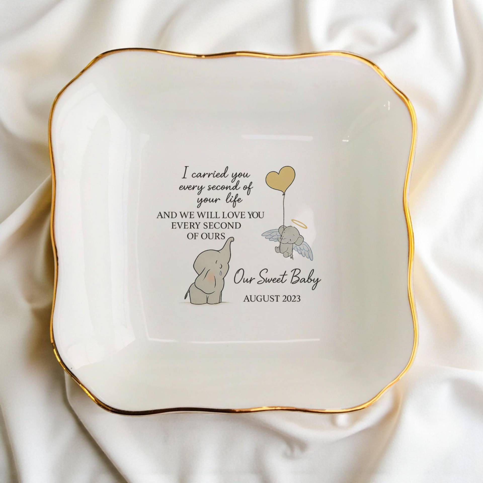 Personalized Baby Memorial Ring Dish - Infant Loss Keepsake Sympathy Gift von ForHerLuck