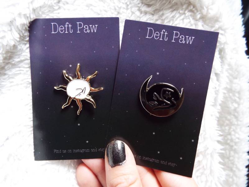 Sonne Und Mond Pin Set Sonne Und Mond Pin Set von ForJoyIllustrations